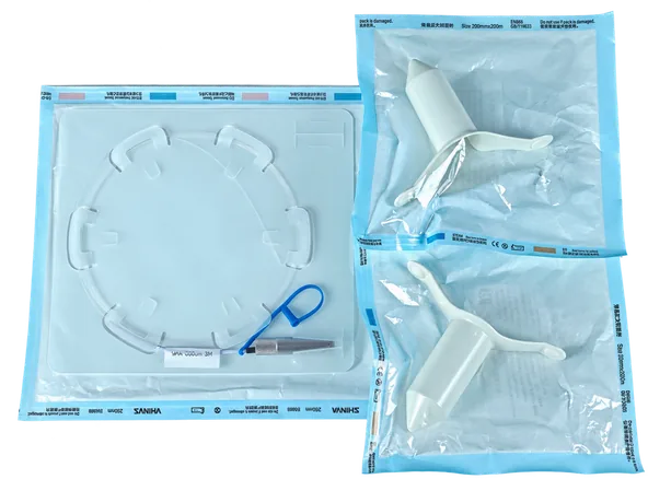 Kit de accesorios para procedimientos hemorroidales con fibra cónica y componentes de anoscopio en su empaque